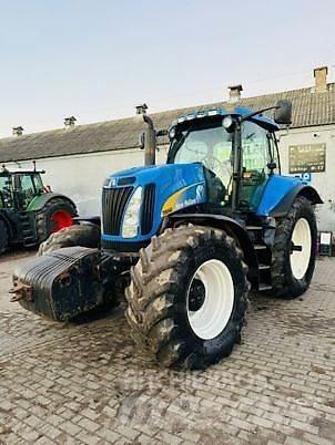 New Holland T8040 Traktori