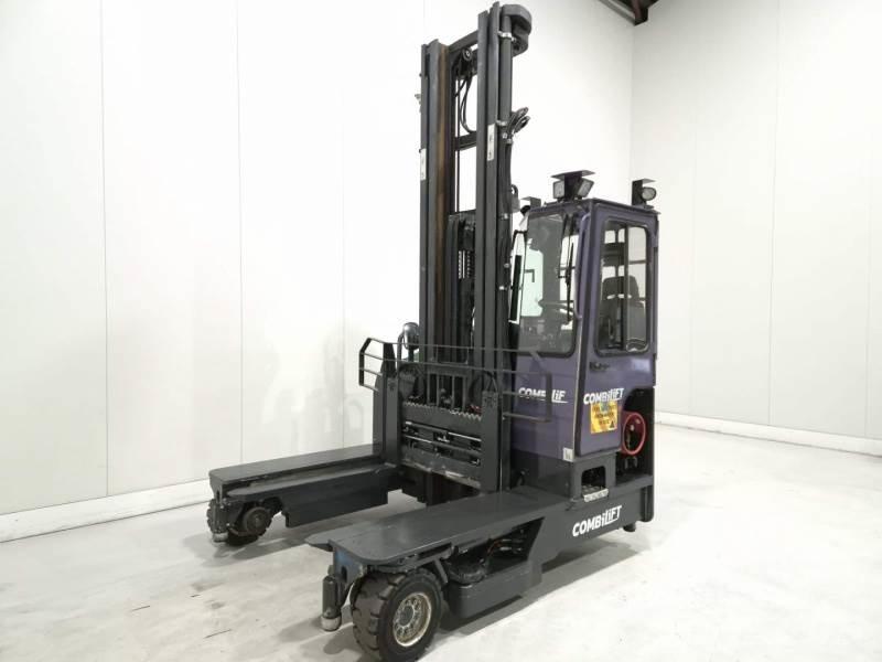 Combilift C4000 Viljuškari sa 4-stranskim dohvatom
