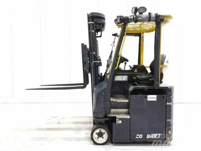Combilift CBE3000 Viljuškari sa 4-stranskim dohvatom