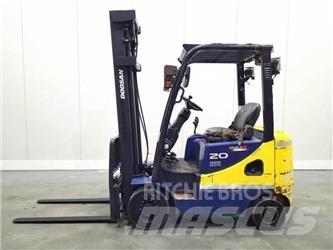 Doosan D20SC-5 Dizelski viljuškari