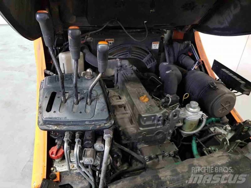 Doosan D25S-5 Dizelski viljuškari