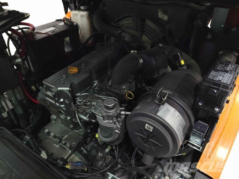 Doosan D25S-7 Dizelski viljuškari