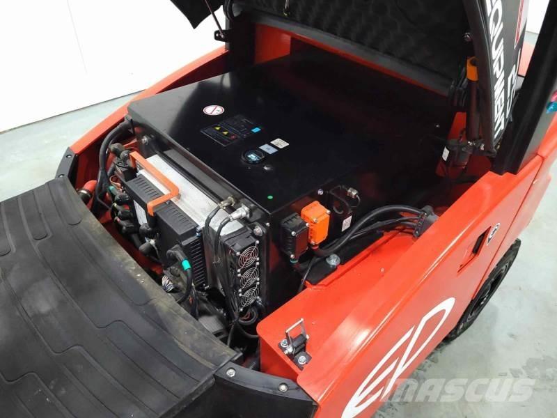 EP EFL253B 205 NC RENTAL Električni viljuškari