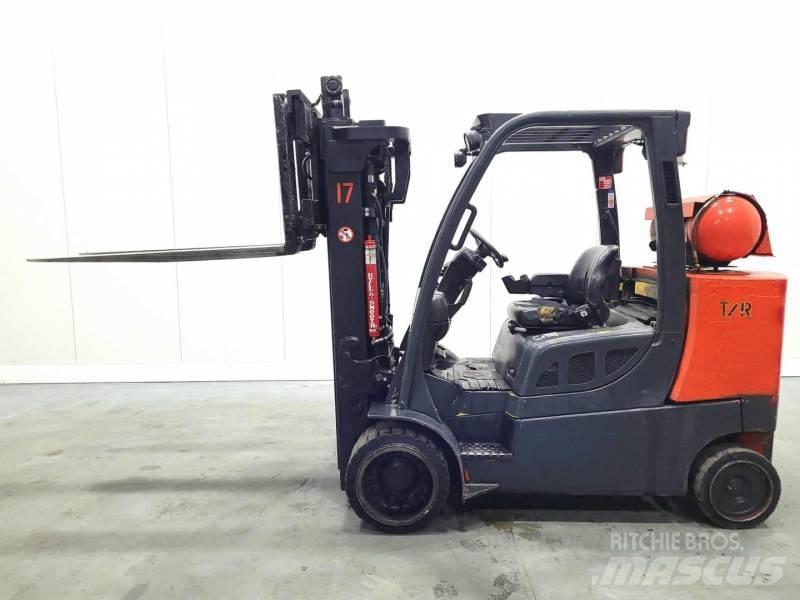 Hyster S5.50FT Plinski viljuškari