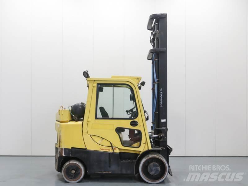 Hyster S7.00FT Plinski viljuškari