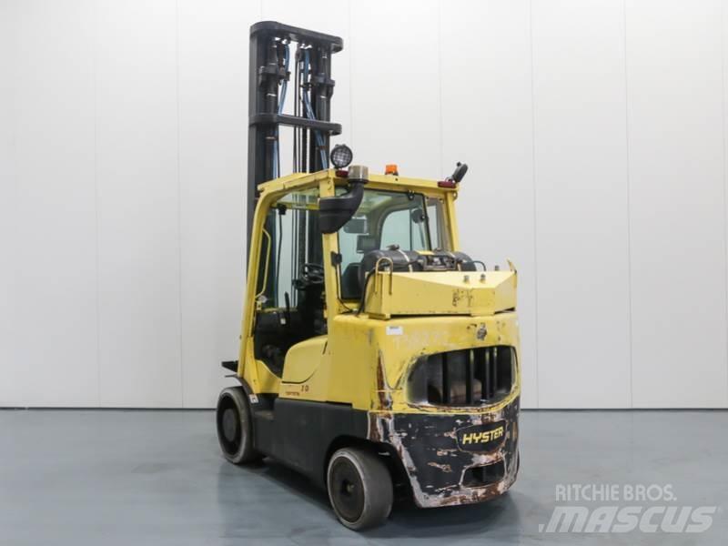 Hyster S7.00FT Plinski viljuškari