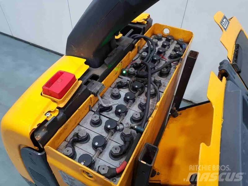 Jungheinrich ECE220 XL Srednje dizajući komisioni viljuškar