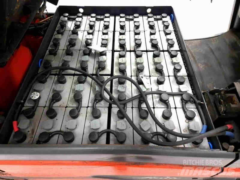 Linde E30L-01 Električni viljuškari