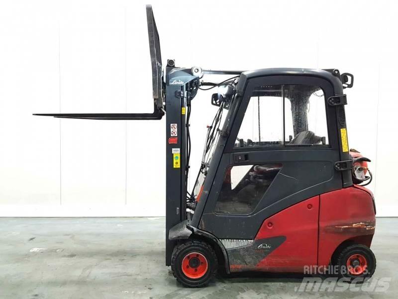 Linde H20T-01 391 Plinski viljuškari