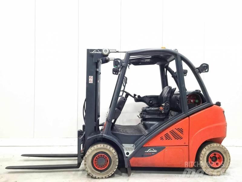 Linde H25T-02 Plinski viljuškari