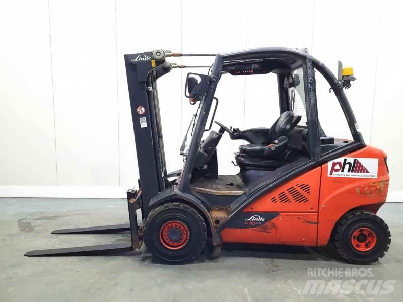 Linde H30D-02 393 Dizelski viljuškari