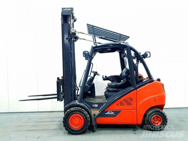Linde H30T - 02 Plinski viljuškari