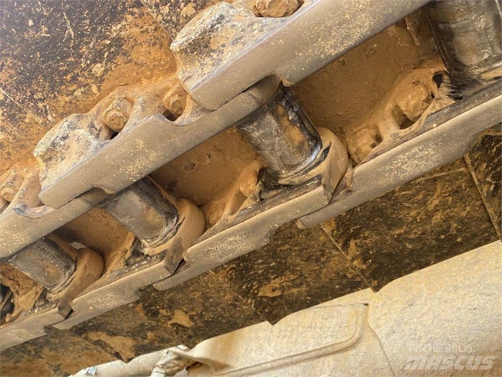 CAT D6T LGP VPAT Buldožeri guseničari