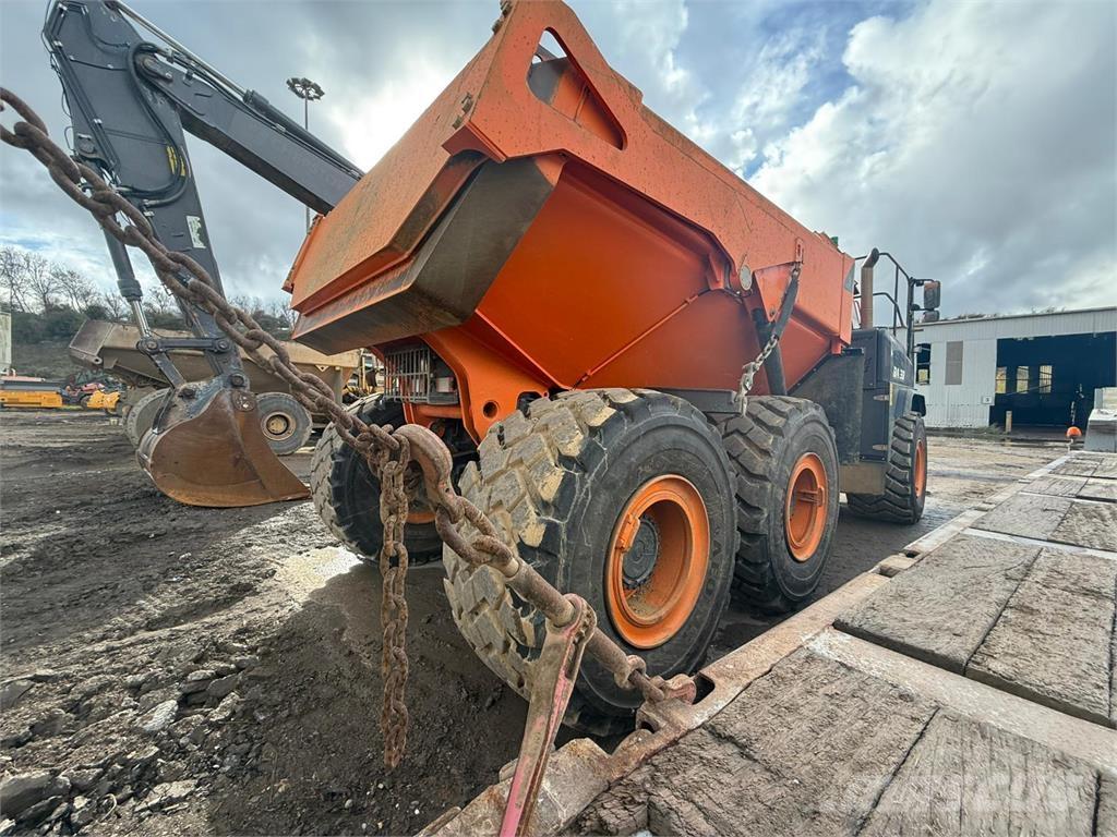 Doosan DA30 Zglobni damperi
