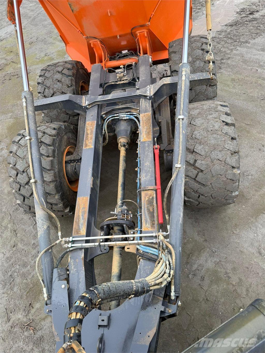 Doosan DA30 Zglobni damperi