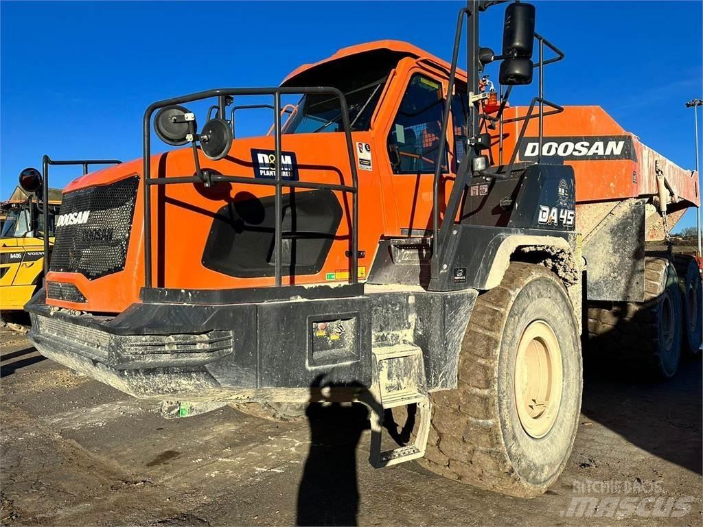 Doosan DA45 Zglobni damperi
