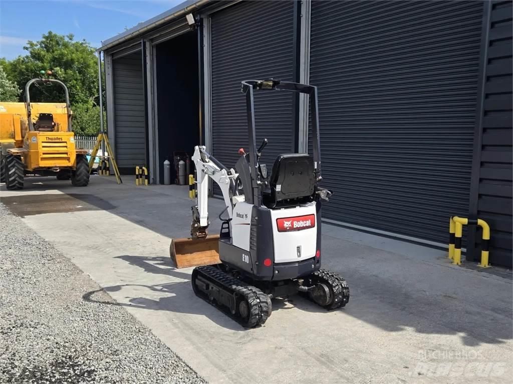 Bobcat E10 Mini bageri < 7t