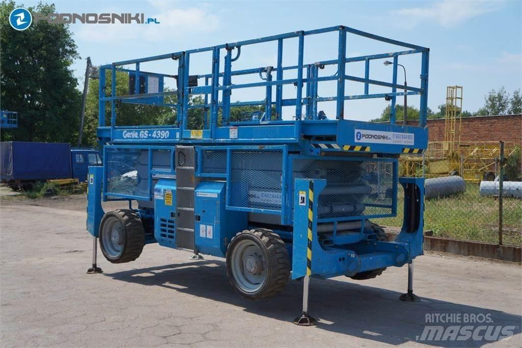 Genie 4390 RT Makazaste platforme