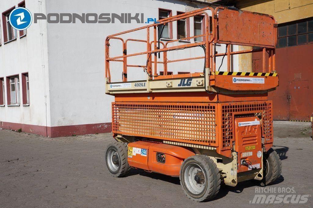 JLG 4069 Makazaste platforme