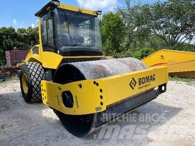 Bomag BW213DH-5 Ostalo za građevinarstvo