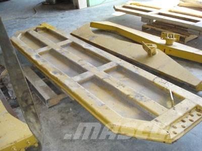 CAT 740 Tailgate Ostale komponente za građevinarstvo