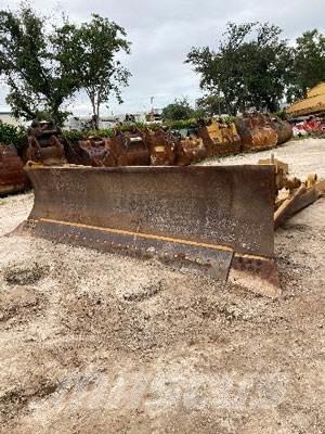 CAT D8T Angle Blade Ostale komponente za građevinarstvo