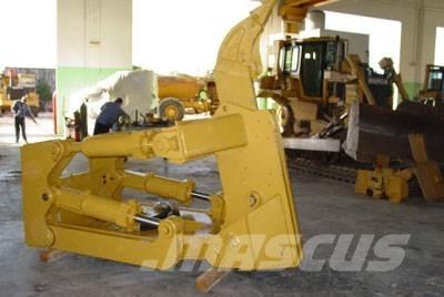 CAT D8T /D8R Ripper, S/S Ostale komponente za građevinarstvo