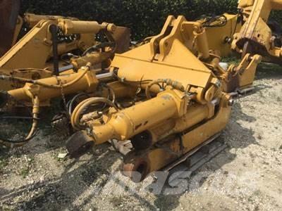 CAT D8T Ripper, S/S Ostale komponente za građevinarstvo