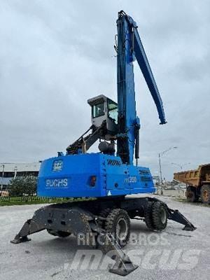 Fuchs MHL350D Bageri za prenos primarnih/sekundarnih sirovina