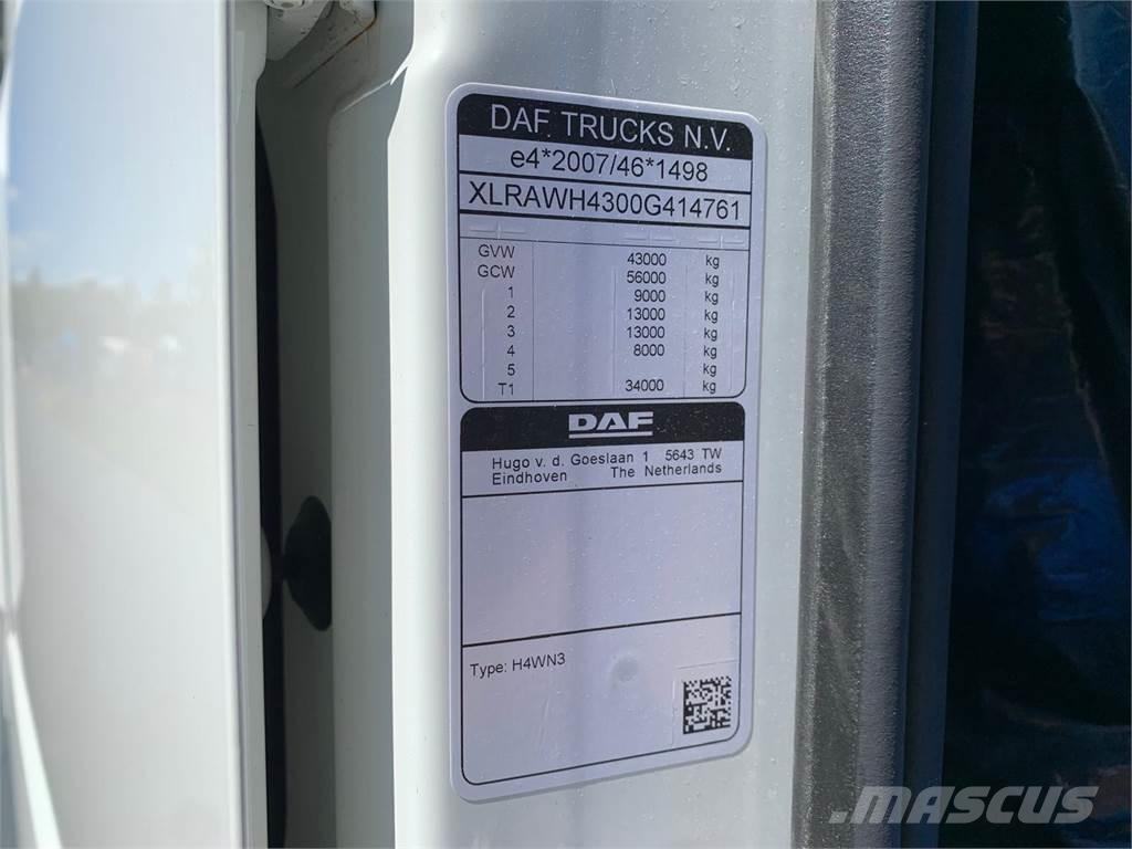 DAF XF 430 8x4*4 Kamioni-šasije