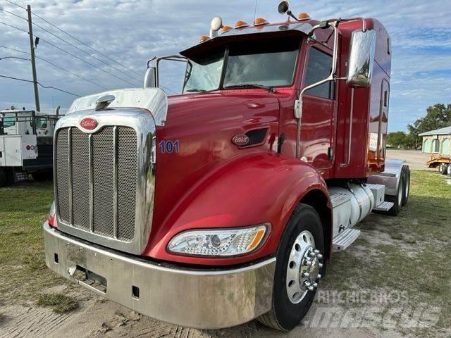 Peterbilt 384 Tegljači