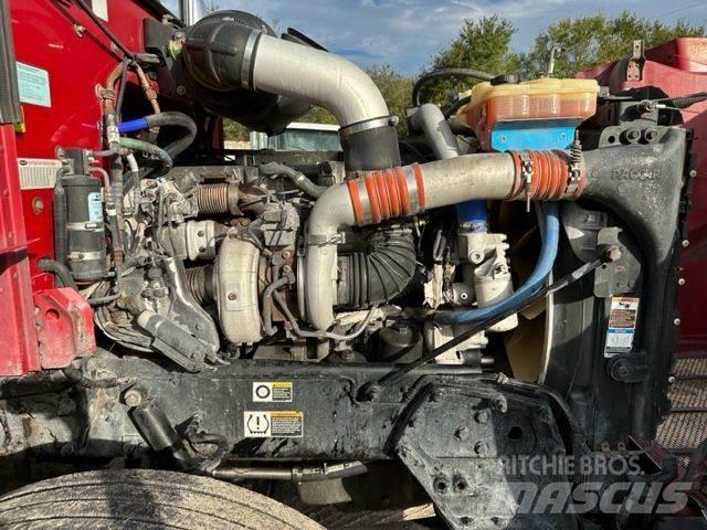 Peterbilt 384 Tegljači