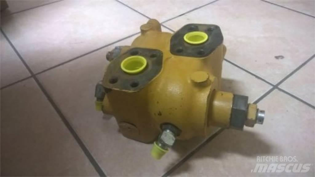 CAT 231D Ostalo za građevinarstvo
