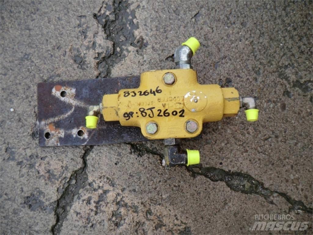 CAT 231D Ostalo za građevinarstvo
