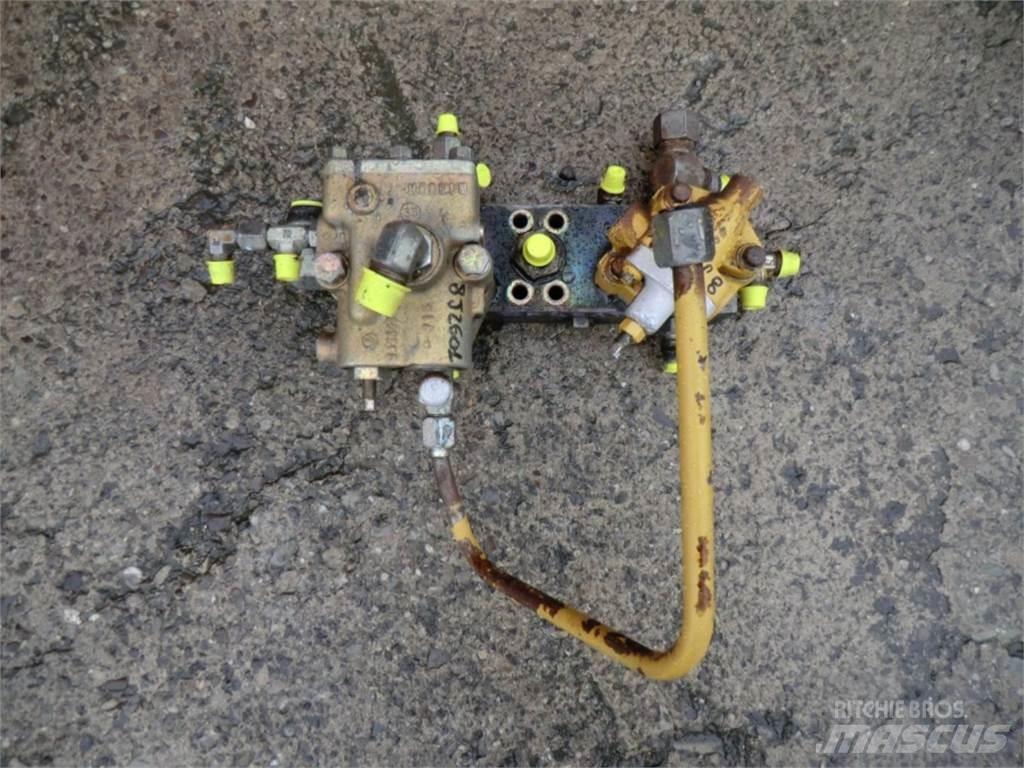 CAT 231D Ostalo za građevinarstvo