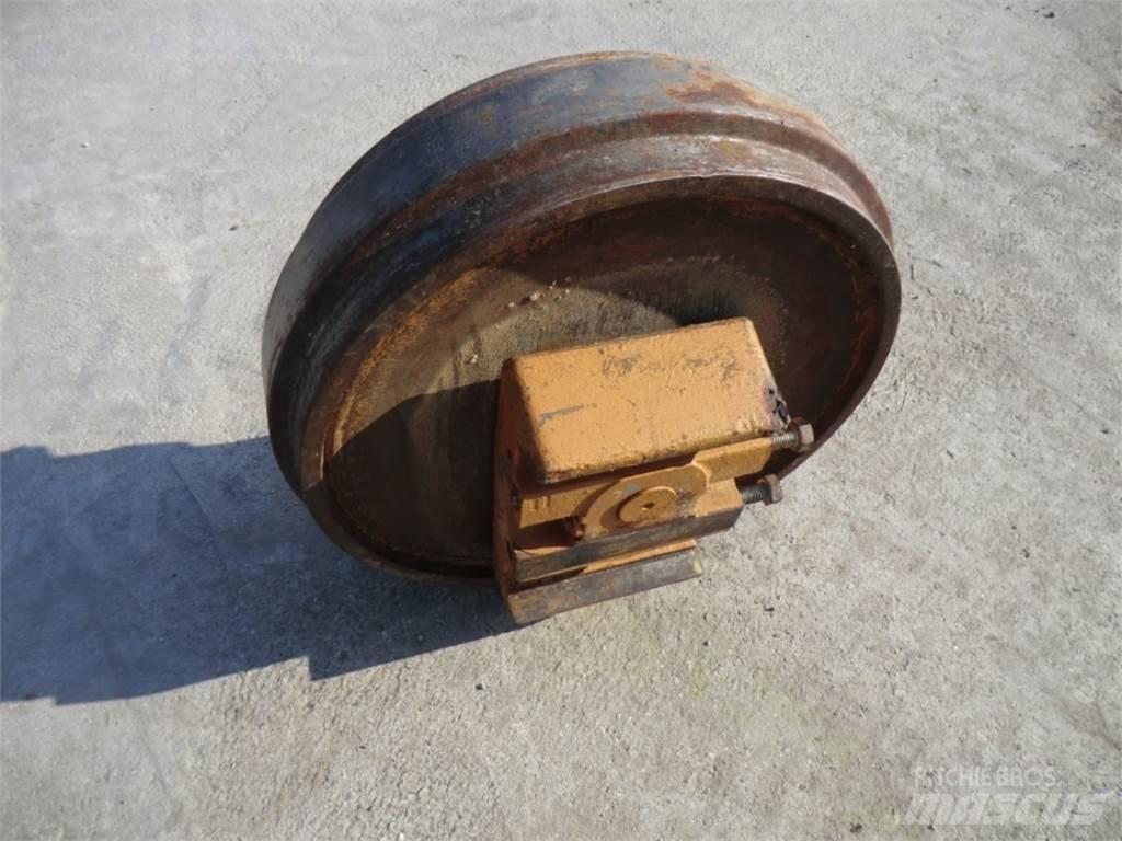 CAT 231D Gusenice za građevinarstvo