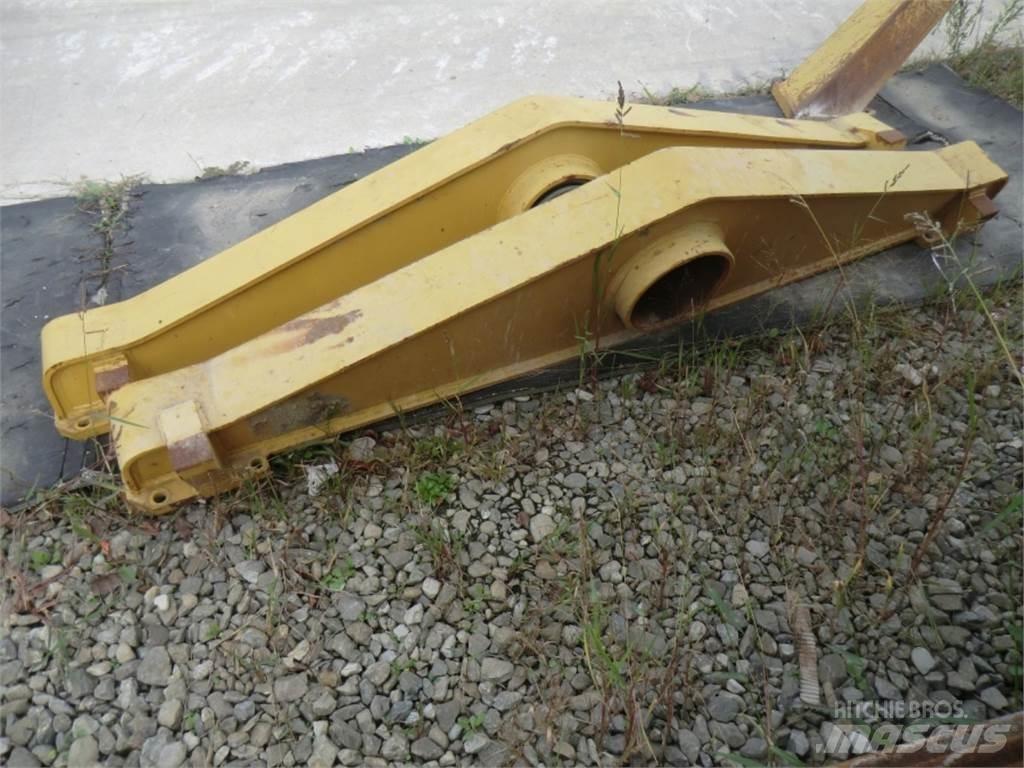 CAT 323D Šasija i vešenje