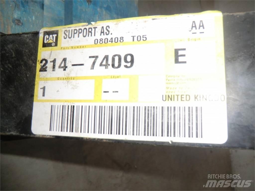 CAT 735 Šasija i vešenje