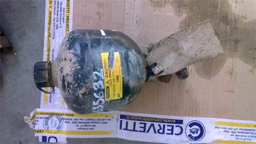 CAT 735 Ostalo za građevinarstvo