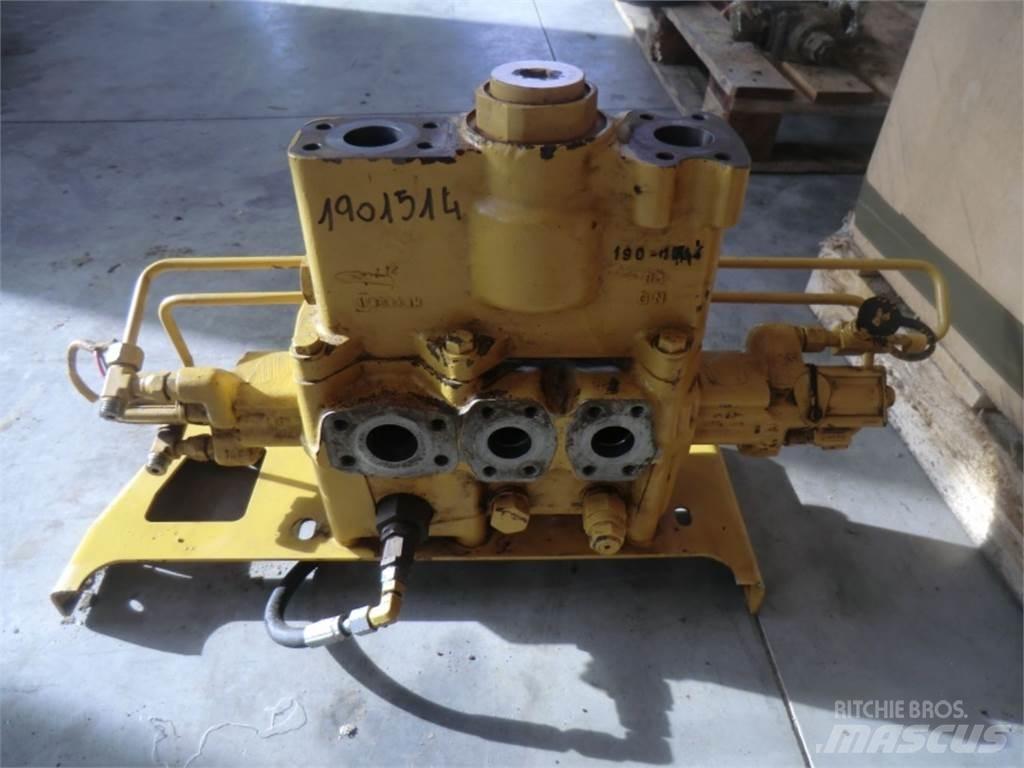 CAT 735 Ostalo za građevinarstvo
