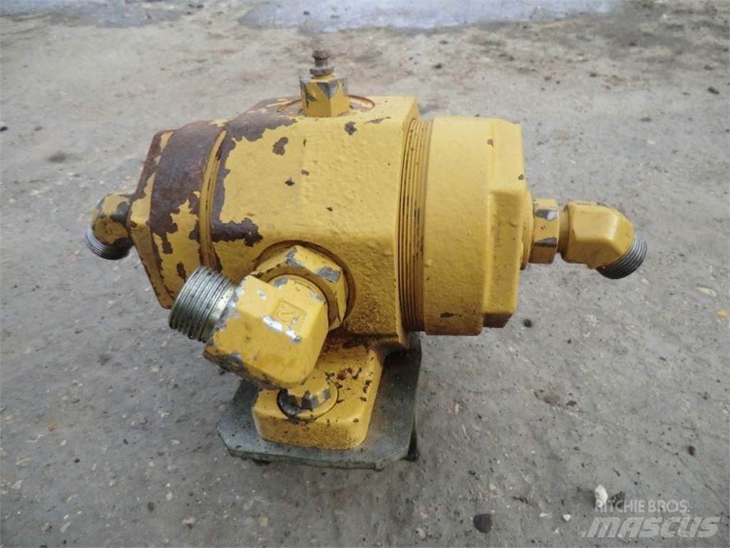 CAT 735 Ostalo za građevinarstvo