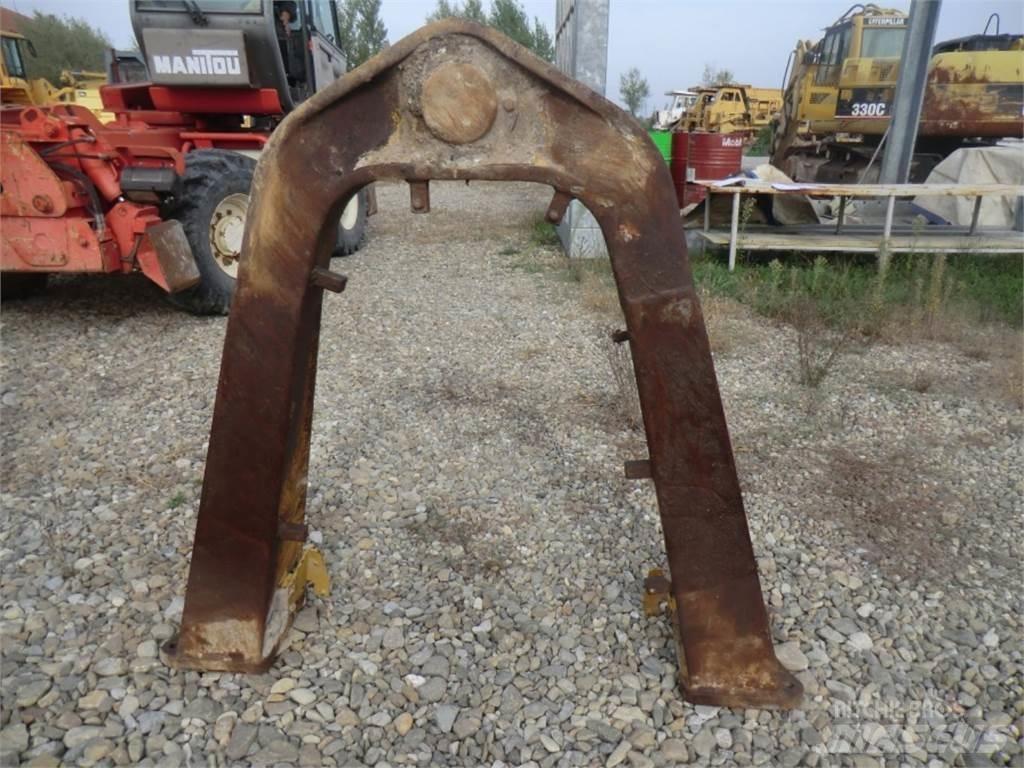 CAT 735 Šasija i vešenje