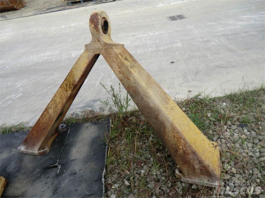 CAT 735 Šasija i vešenje