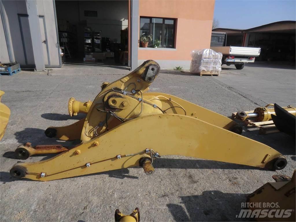 CAT 962H Šasija i vešenje