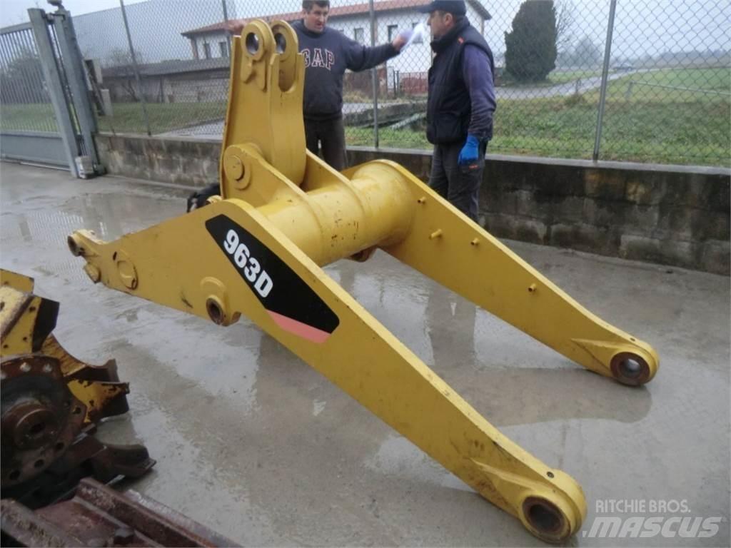 CAT 963D Šasija i vešenje