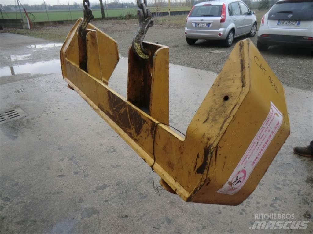 CAT 963D Šasija i vešenje
