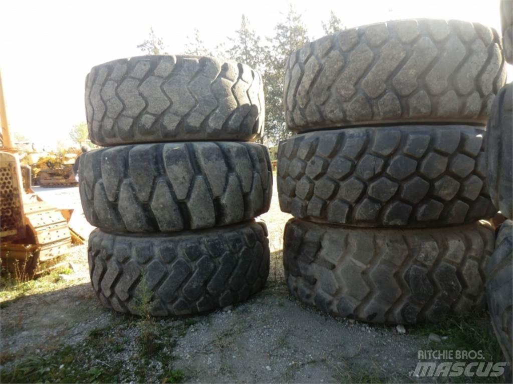 CAT 988G Ostalo za građevinarstvo