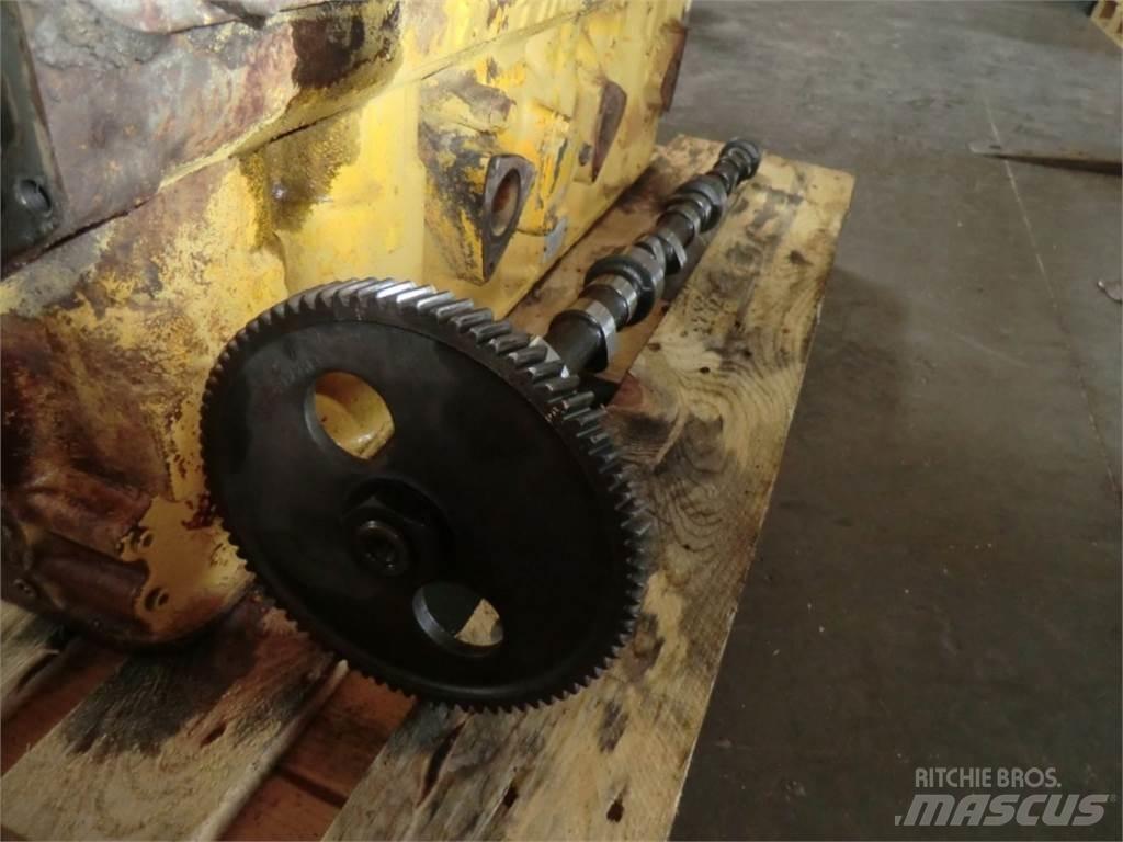 CAT D333 Motori za građevinarstvo