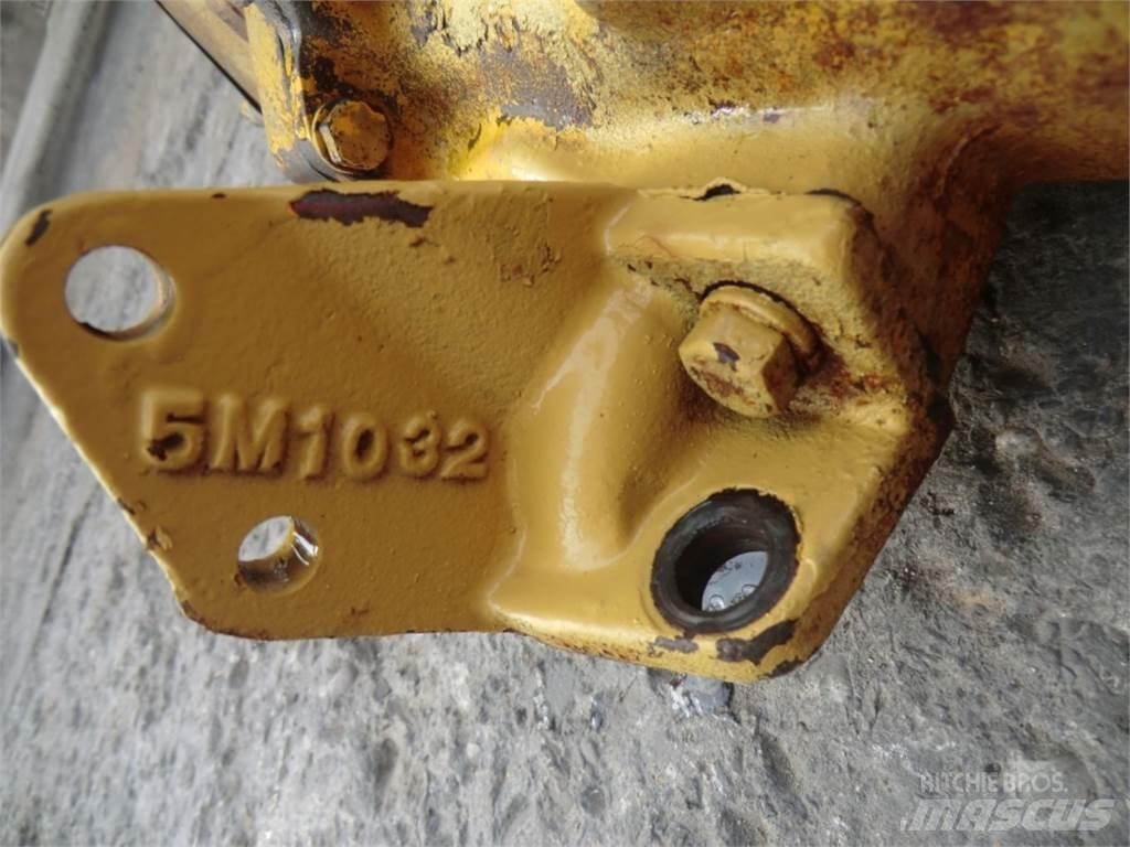 CAT D333 Motori za građevinarstvo