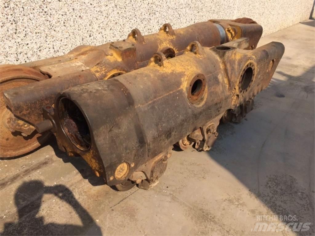CAT  D8L Gusenice za građevinarstvo
